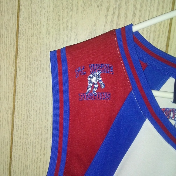 Ft. Wayne Pistons G-III Brand HWC Commemorative 1948 Jersey NWT Rare** - Picture 3 of 11